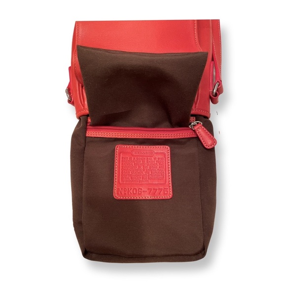 Coach Vintage Smooth LeatherWare “1941” Coral Red Camera/Messenger/Xbody Bag - Picture 7 of 14